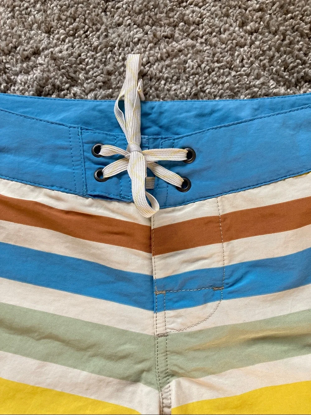 Patagonia Wavefarer Boardshorts Water Ribbons Stripe Print Quick Dry sz 2